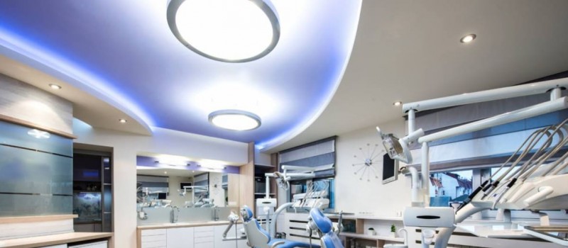 ¿Cómo iluminar una clínica dental?